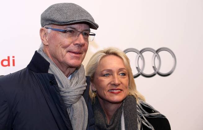 ALPINE SKIING - FIS WC Kitzbuehel KITZBUEHEL,AUSTRIA,23.JAN.15 - ALPINE SKIING - FIS World Cup, Hahnenkamm-race, Side Events, AUDI Night, Tenne. Image shows Franz und Heidi Beckenbauer.