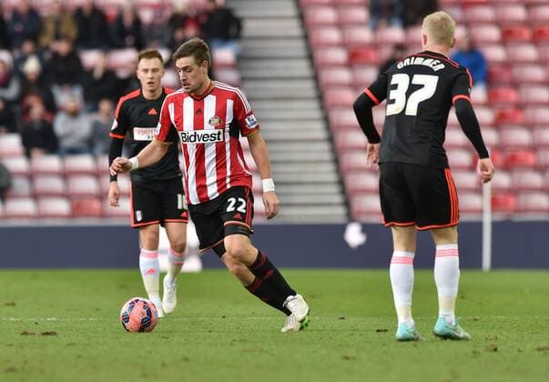 24.01.2015. Sunderland, England. FA Cup 4th Round. Sunderland versus Fulham. Sebastian Coates of Sunderland controls the ball xPeterxHaygarthx  ActionPlus11592039