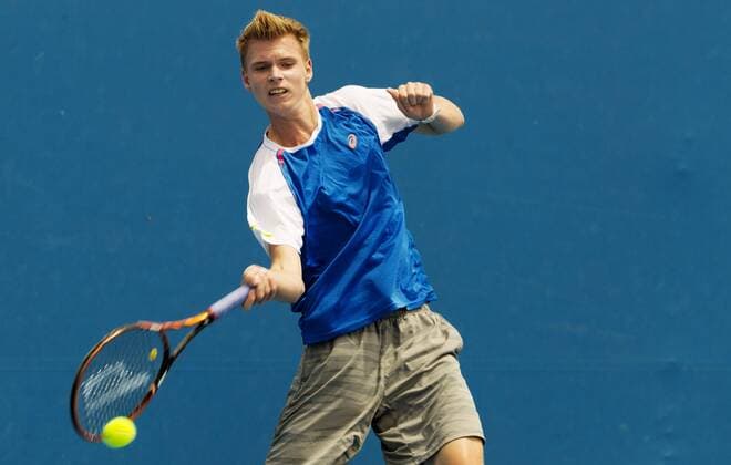 TENNIS - ATP Tennis Herren Australian Open 2015 MELBOURNE,AUSTRALIA,25.JAN.15 - TENNIS - ATP World Tour, Grand Slam, Australian Open, juniors. Image shows Louis Wessels (GER).
