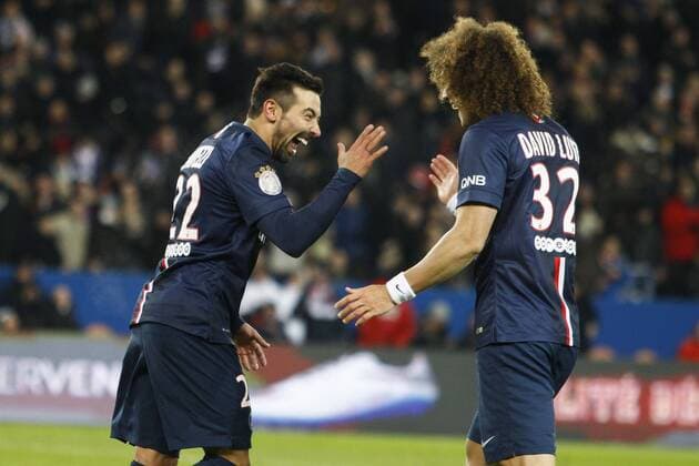 joie Ezequiel Lavezzi (PSG) et equipe FOOTBALL : Paris Saint Germain vs Rennes - Ligue 1 - 30 01 2015 GwendolineLeGoff Panoramic 