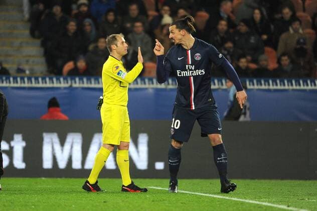 Philippe KALT (ARBITRE) - Zlatan IBRAHIMOVIC (psg) - COLERE FOOTBALL : Paris SG vs Rennes - Ligue 1 - 30 01 2015 FEP Panoramic 