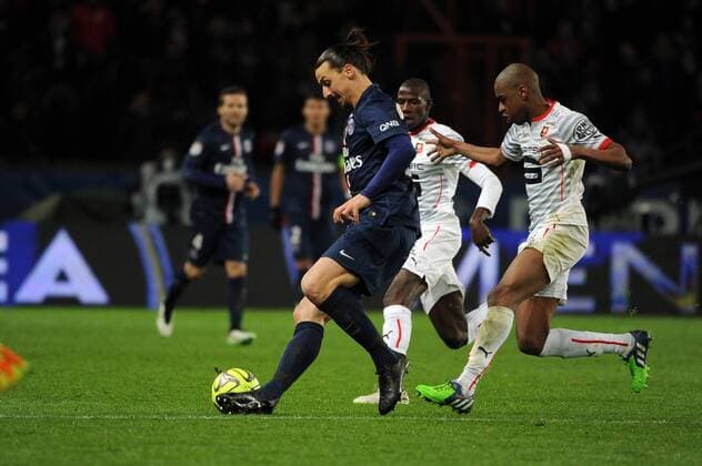 Zlatan IBRAHIMOVIC (psg) - Gelson FERNANDES (ren) FOOTBALL : Paris SG vs Rennes - Ligue 1 - 30 01 2015 FEP Panoramic 