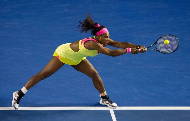 (150131) -- MELBOURNE, Jan. 31, 2015 -- Serena Williams of the United States returns the ball during her women s singles final match at the Australian Open tennis championship in Melbourne, Australia, Jan. 31, 2015. Williams won 2-0. ) (SP)AUSTRALIA-MELBOURNE-TENNIS-AUSTRALIAN OPEN-WOMEN S SINGLES FINAL BaixXue 