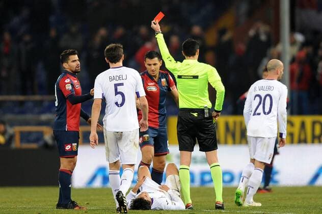 Serie A, CFC Genua 1893 FC - AC Florenz (ACF Fiorentina) Nicolas Burdisso espulso xHOCHxZWEIx xItalyxPhotoxPressx 