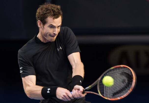 (150201) -- MELBOURNE, Feb. 1, 2015 -- Andy Murray of Great Britain returns the ball during his men s singles final match at 2015 Australian Open tennis tournament at Melbourne Park in Melbourne, Australia on Feb. 1, 2015. BaixXue 