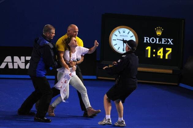 Protest gegen die Asylpolitik Australiens - TENNIS : Australian Open - Finale - Melbourne - 01 02 2015 TennisMagazine Panoramlc 