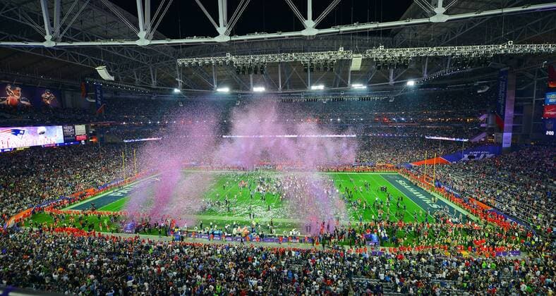 Confetti engulfs the field after the New England Patriots beat the Seattle Seahawks at Super Bowl XLIX at University of Phoenix Stadium in Glendale, Arizona, February 1, 2015. New England beat Seattle to win the Super Bowl and Lombardi trophy.  SBP20150201372 ARTxFOXALL