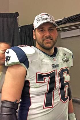 Glücklicher Super Bowl Sieger Sebastian Vollmer (Patriots), der erste Deutsche Gewinner- Super Bowl XLIX, Seattle Seahawks vs. New England Patriots, University of Phoenix Stadium, Phoenix