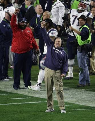 Feb 1, 2015 - Glendale, Arizona, U.S. - Patriots coach BILL BELICHICK celebrates victory after winning Super Bowl XLIX 28-24 over the Seattle Seahawks at the University of Phoenix Stadium. NFL American Football Herren USA 2015 - Patriots Win Super Bowl XLIX - ZUMAm67_