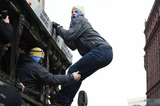 February 4, 2015 - Boston, Massachusetts, U.S. - New England Patriots tight end Rob Gronkowski (87) celebrates during a parade held in Boston to celebrate the team s victory in Super Bowl XLIX. NFL American Football Herren USA 2015: Patriots Super Bowl Parade FEB 04 - ZUMAc04_