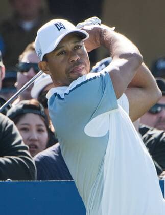 Feb. 5, 2015 - Torery Pines, California, USA - Tiger Woods hits his tee shot on the 10th hole of the north course during first round of the Farmers Insurance Open at Torrey Pines Golf Course on February 5, 2015 in San Diego, California. Farmers Insurance Open 2015 - ZUMAg139