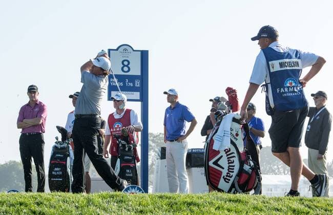 Feb. 5, 2015 - Torery Pines, California, USA - Phil Mickelson hits his tee shot on the 8th hole of the south course during the first round of the Farmers Insurance Open at Torrey Pines Golf Course on February 5, 2015 in San Diego, California. Farmers Insurance Open 2015 - ZUMAg139