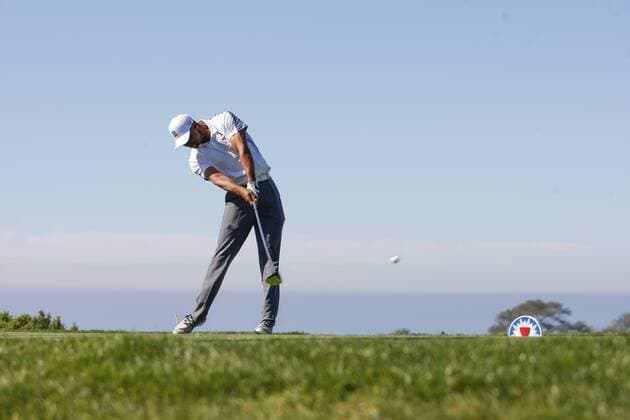 February 5, 2015: Tiger Woods tees off on the 13th tee box on the Torrey Pines Golf Course (North) at the Farmers Insurance Open in San Diego, Ca. GOLF: FEB 05 PGA Golf Herren - Farmers Insurance Open - First Round Icon150205061 EDITORIAL USE ONLY