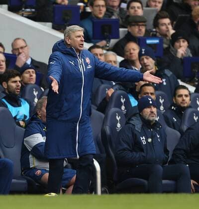 Arsenal s Arsene Wenger complans of a foul on Olivier Giroud by Tottenham s Danny Rose Barclays Premier League- Tottenham Hotspurs vs Arsenal - White Hart Lane - England - 7th February 2015 - Picture David Klein Sportimage EDITORIAL USE ONLY. No use with unauthorised audio, video, data, fixture lists, club league logos or live services. Online in-match use limited to 120 images, no video emulation. No use in betting, games or single club league player publications.