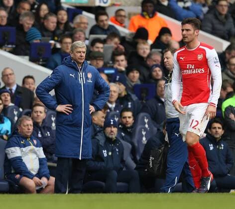 Arsenal s Arsene Wenger complans of a foul on Olivier Giroud by Tottenham s Danny Rose Barclays Premier League- Tottenham Hotspurs vs Arsenal - White Hart Lane - England - 7th February 2015 - Picture David Klein Sportimage EDITORIAL USE ONLY. No use with unauthorised audio, video, data, fixture lists, club league logos or live services. Online in-match use limited to 120 images, no video emulation. No use in betting, games or single club league player publications.