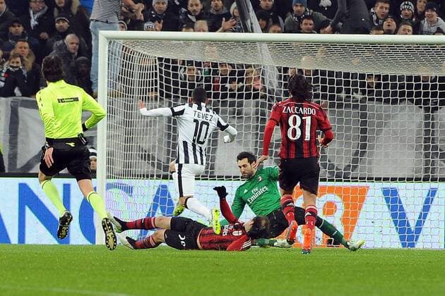 IPP20150207 Football - soccer: Serie A, Juventus Turin - AC Mailand, Tor durch carlos tevez xHOCHxZWEIx xItalyxPhotoxPressx 