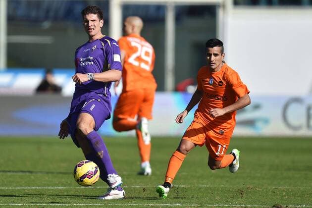 Aktuell Fußball, Italien, Serie A, AC Florenz - Atalanta Bergamo Mario Gomez Fiorentina, Maximiliano Moralez Atalanta Firenze 08-02-2015 Stadio Artemio Franchi, Football Calcio Serie A AC Florenz ACF Fiorentina vs Atalanta Bergamo andreaxstaccioli