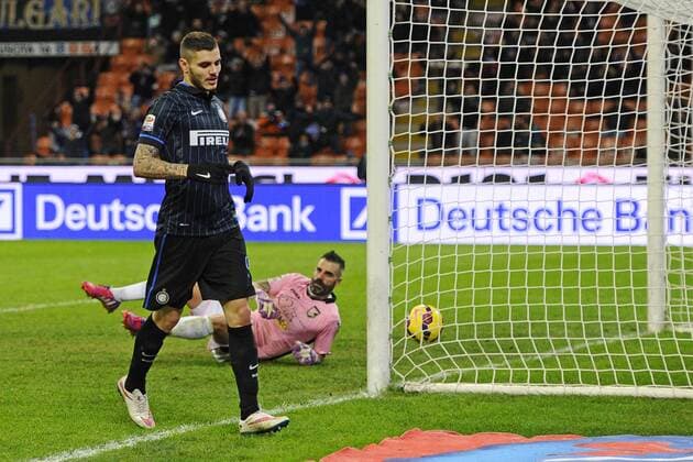 Aktuell Fußball, Italien, Serie A, Inter Mailand - US Palermo Mauro Icardi Inter 3-0. Celebration goal Milano 08-02-2015 Stadio Giuseppe Meazza - Football Calcio Serie A Inter Mailand vs US Palermo giuseppexceleste