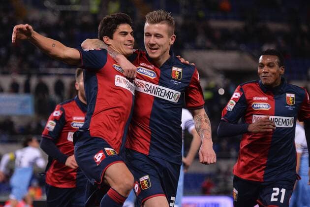 Aktuell Fußball, Italien, Lazio Rom - CFC Genua FC 1893 - Diego Perotti (L) Genoa Goal celebration 0-1 Football Calcio Serie A Lazio Roma - CFC Genoa 1893 FC Foto AndreaxStaccioli Insidefoto andreaxstaccioli