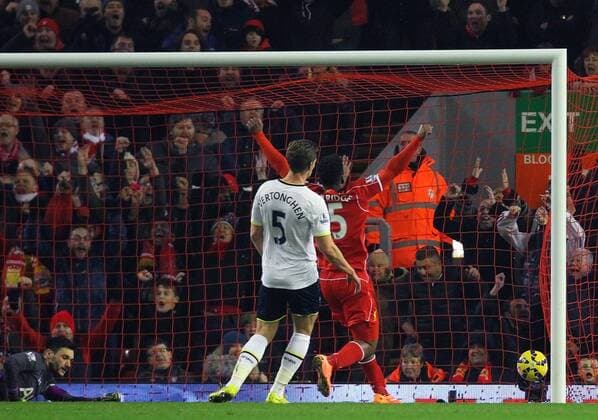 10.02.2015. Liverpool, England. Barclays Premier League. Liverpool versus Tottenham Hotspur. Liverpool midfielder Lazar Markovic bobbled shot gets past Lloris and scores his teams first goal xPaulxKeevilx  ActionPlus11596253