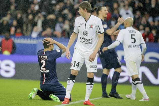 Thiago Emiliano da Silva (psg) loupe le but, Emiliano Sala (SM Caen), Alaeddine Yahia (SM Caen), Zlatan Ibrahimovic (psg) FOOTBALL : Paris st Germain vs SM Caen - Ligue 1 - 14 02 2015 StephaneAllaman Panoramic 