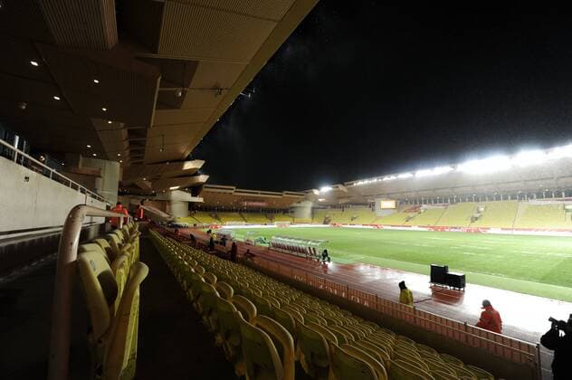 Spielabsage wegen Unbespielbarkeit des Platzes im Stade Louis II des AS Monaco - Ligue 1 - 14 02 2015 FEP 