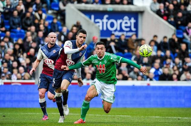 Mevlut Erding (asse) FOOTBALL : Bordeaux vs St Etienne - 25eme journee de L1 - 15 02 2015 ThierryBreton Panoramic 