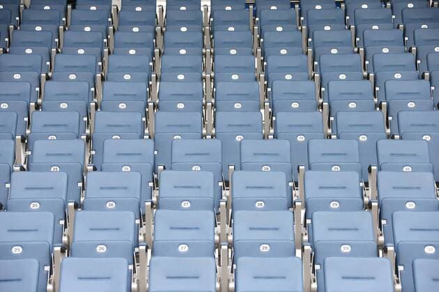 Fußball, Stadiongeschichte Stuttgarter Kickers 18.02.2015 Stuttgart Fußball 3. Liga Saison 2014 2015 SV Stuttgarter Kickers Modernisiertes GAZi-Stadion auf der Waldau und Training: Sitz, Sitze, Sitzreihen, Reihen