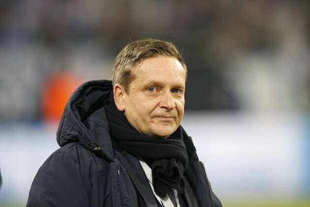 Manager Horst Heldt (FC Schalke 04) FC Schalke 04 vs Real Madrid F.C., Fussball, Champions-League, 18.02.2015 , EP_JSE