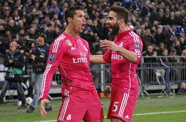 18.02.2015, Fussball Championsleague 2014 2015, Achtelfinale, FC Schalke 04 - Real Madrid, in der Veltins-Arena Gelsenkirchen. Jubel v.l. Torschütze Cristiano Ronaldo (Real Madrid) und Fabio Coentrao (Real Madrid) zum Tor zum 0:1 