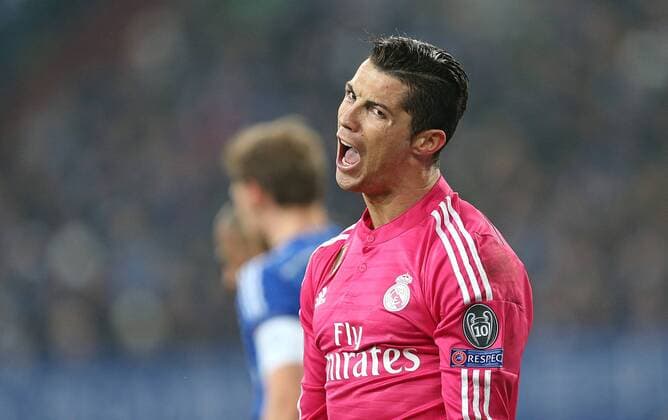 18.02.2015, Fussball Championsleague 2014 2015, Achtelfinale, FC Schalke 04 - Real Madrid, in der Veltins-Arena Gelsenkirchen. Cristiano Ronaldo (Real Madrid) 