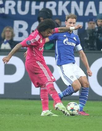 MARCELO, Real Madrid 12 Torschuss, schiesst das Tor zum 0-2 FC SCHALKE 04 - REAL MADRID , Fussball UEFA Champions League, Achtelfinale, Gelsenkirchen, 18.02.2015 CL Saison 2014 2015,