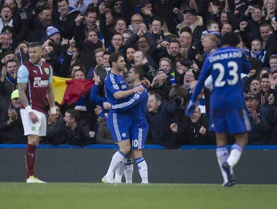 21.02.2015. London, England. Barclays Premier League. Chelsea versus Burnley. Chelsea s Branislav Ivanovic celebrates his goal with Eden Hazard. xNigelxCookex  ActionPlus11599187