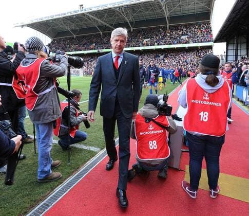 Arsenal s Arsene Wenger looks on Barclays Premier League - Crystal Palace vs Arsenal - Selhurst Park - England - 21st February 2015 - Picture David Klein Sportimage EDITORIAL USE ONLY. No use with unauthorised audio, video, data, fixture lists, club league logos or live services. Online in-match use limited to 120 images, no video emulation. No use in betting, games or single club league player publications.