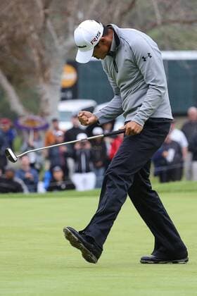 Aktuell Golf, PGA, James Hahn gewinnt Northern Trust Open Feb. 22, 2015 - Pacific Palisades, CA, U.S. - February 22, 2015: James Hahn defeats Dustin Johnson in a three hole playoff at the Northern Trust Open. Played at Riviera Country Club, Pacific Palisades, CA. Michael Zito ESW CSM PGA Golf Herren Golf 2015: Northern Trust Open Final Round FEB 22 - ZUMAcs17