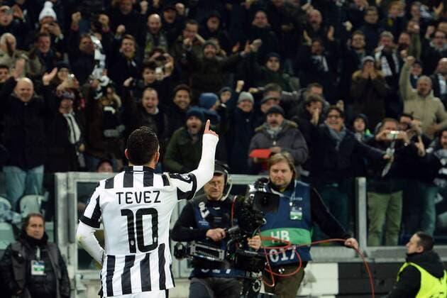 Champions League Juventus Turin - BVB Borussia Dortmund Torjubel Carlos Tevez 