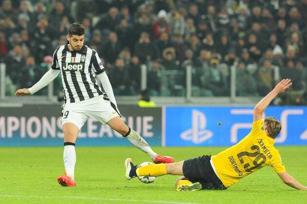 IPP20150224 Football - soccer: UEFA Champions League, Ottavi - Juventus Turin - Borussia dortmund, ALVARO MORATA , Marcel Schmelzer xHOCHxZWEIx xItalyxPhotoxPressx 