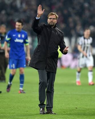FUSSBALL CHAMPIONS LEAGUE SAISON 2014 2015 ACHTELFINAL HINSPIEL Juventus Turin - Borussia Dortmund 24.02.2015 Trainer Juergen Klopp (Borussia Dortmund) winkt nach dem Abpfiff 