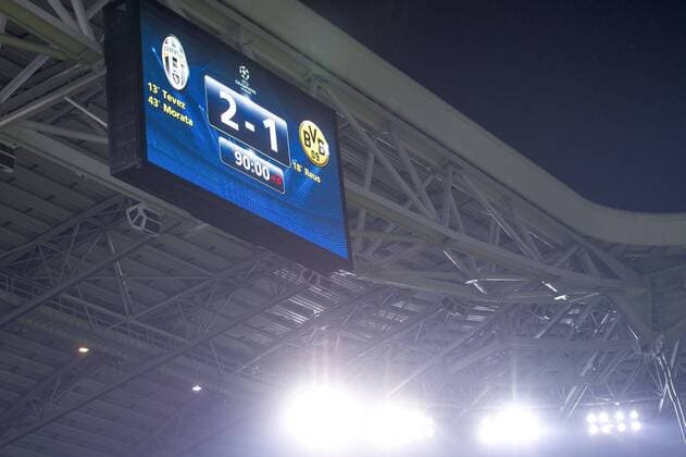 The Final Scoreboard, FEBRUARY 24, 2015 - Football Soccer : UEFA Champions League Round of 16 1st leg match between Juventus 2-1 Borussia Dortmund at Juventus Stadium in Turin, Italy. NoxThirdxPartyxSales  (ptmb071449)
