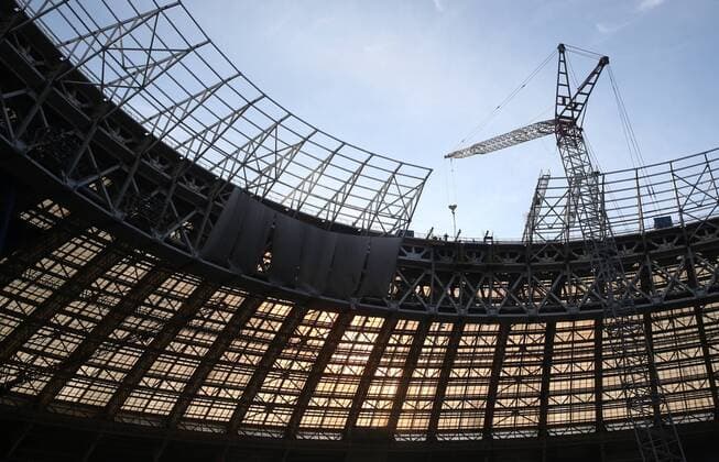 MOSCOW, RUSSIA. FEBRUARY 25, 2015. Work in progress to build a bigger roof for the Luzhniki Stadium. The stadium will be hosting 2018 FIFA World Cup WM Weltmeisterschaft Fussball football matches. Artyom Korotayev TASS  RE15CC45