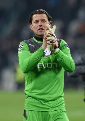 FUSSBALL CHAMPIONS LEAGUE SAISON 2014 2015 ACHTELFINAL HINSPIEL Juventus Turin - Borussia Dortmund 24.02.2015 Torwart Roman Weidenfeller (Borussia Dortmund) nachdenklich 