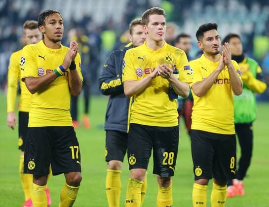 Dienstag 24.02.2015, Saison 2014 2015, UEFA Champions League, Achtelfinale Hinspiel im Turiner Juventus-Stadium, Juventus Turin - BVB Borussia Dortmund, Enttäuschung bei den Dortmunder Spielern nach Abpfiff: Pierre-Emerick Aubameyang (BVB), Ciro Immobile (BVB), Matt und Ilkay Gündogan (BVB), v.l.