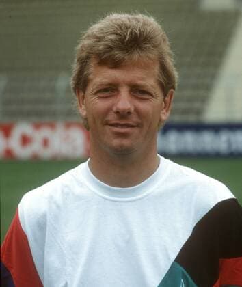Co-Trainer Peter Hermann (Bayer 04 Leverkusen) Aufn. 1992 HM