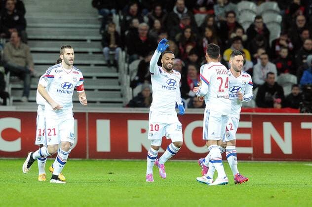 EQUIPE DE FOOTBALL DE LYON - Alexandre LACAZETTE (lyo) - MAXIME GONALONS (lyo) - JOIE FOOTBALL : OSC Lille vs Olympique Lyon - Ligue 1 2014 2015 - 28 02 2015 NLeGouic FEP Panoramic 