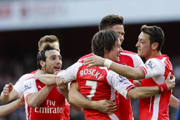 01.03.2015. London, England. Barclays Premier League. Arsenal versus Everton. Arsenal& x2019;s Tomas Rosicky celebrates his goal with teammates xCraigxMercerx  ActionPlus11601743