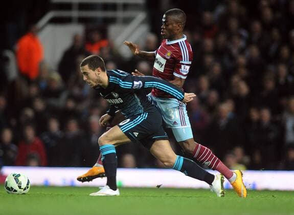 Football - 2014 2015 Premier League - West Ham United vs. Chelsea Chelsea s Eden Hazard and Enner Valencia at Upton Park. COLORSPORT ANDREWxCOWIE 