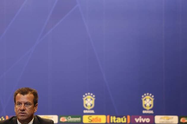 Rio de Janeiro RJ - Brazilian team coach Carlos Dunga calls the player for the next two friendly matches of Brazil, March 5 in the auditorium of the headquarters of the CBF, in Barra da Tijuca in Rio de Janeiro.  MarlonxFalcao