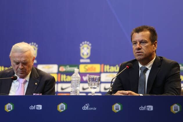Rio de Janeiro RJ - Brazilian team coach Carlos Dunga calls the player for the next two friendly matches of Brazil, March 5 in the auditorium of the headquarters of the CBF, in Barra da Tijuca in Rio de Janeiro. Here pictured with CBF president Jose Maria Marin.  MarlonxFalcao