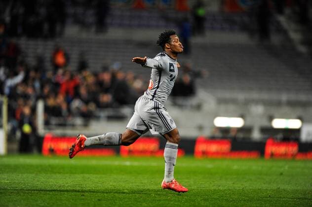 4eme but et joire Michy Batshuayi (om) FOOTBALL : FC Toulouse vs Olympique Marseille - Ligue 1 2014 2015 - 06 03 2015 ThierryBreton Panoramic 