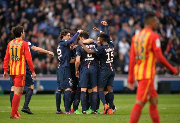 Aktuell Fußball, Frankreich, Ligue 1, Paris St. Germain - RC Lens BUT David Luiz psg FOOTBALL Paris SG vs Lens - Ligue 1 - 07 03 2015 AnthonyBIBARD FEP Panoramic 